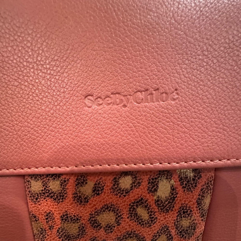 See By Chloe’ - Leopard Print Panel/Light Coral Pink Shoulder Bag - EUC - Picture 8 of 13